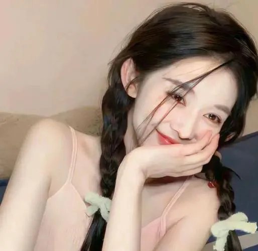 赖猫的狮子倒影